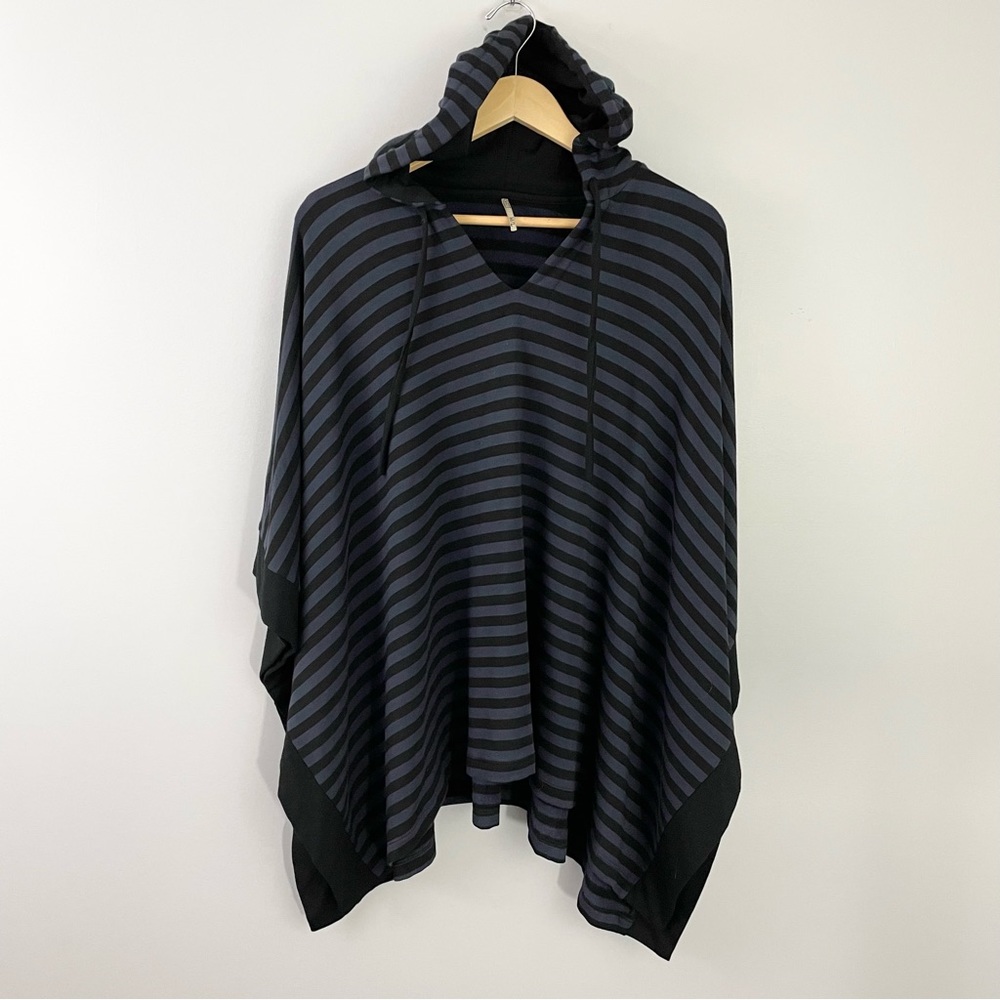 Anthropologie Black & Gray Striped Hooded Poncho sz L